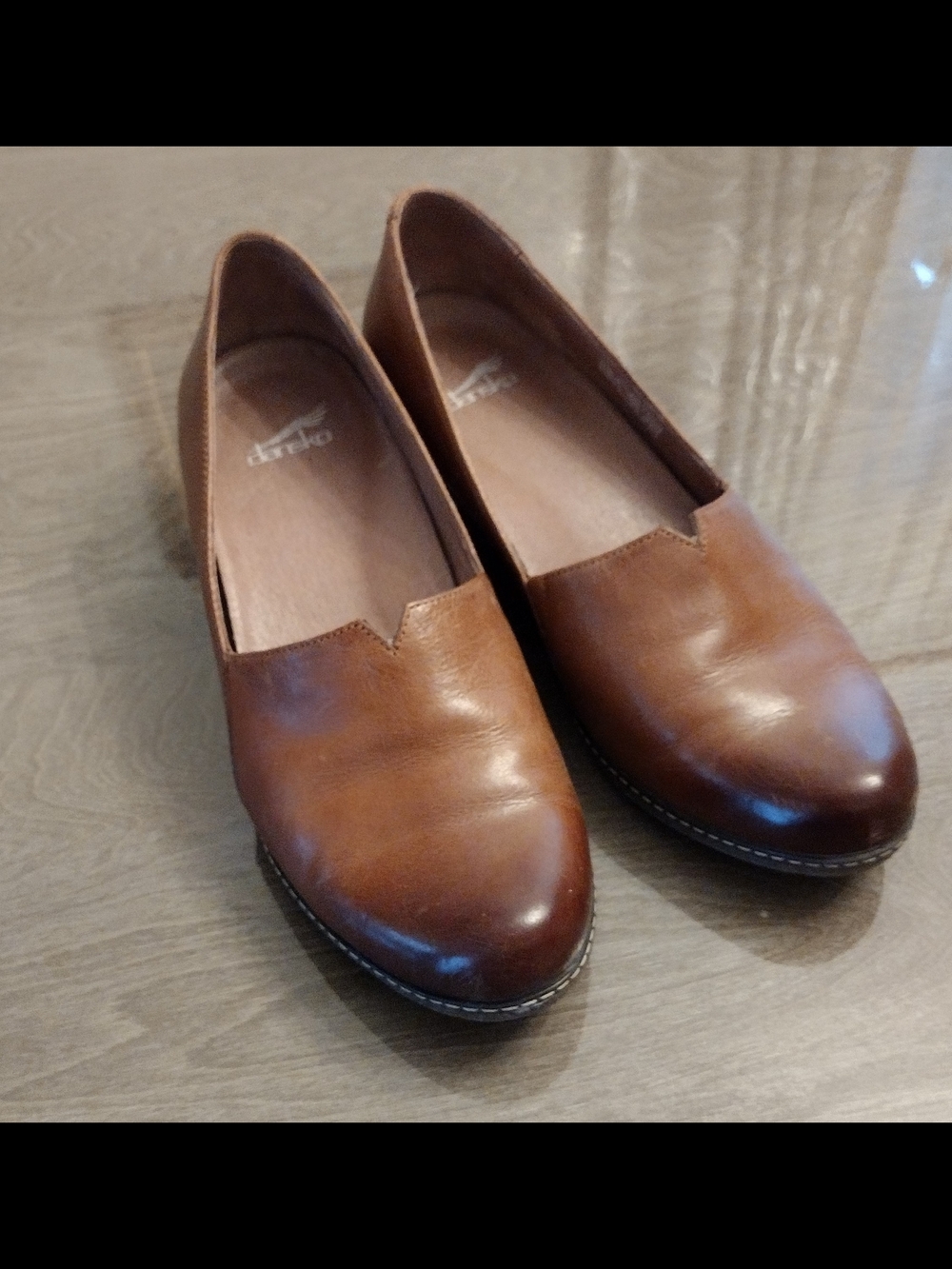 Dansko Liliana Concealed Wedge Slip-on Teak Burnished Nubuck Leather Size 40 EU